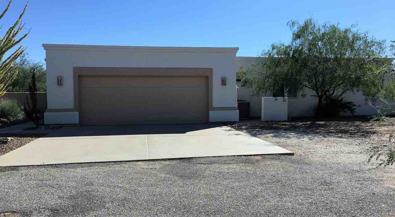 13862 E Calle Nobleza - Photo 3 of 29