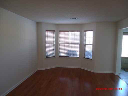 1064 Field View Dr - Photo 2 of 11