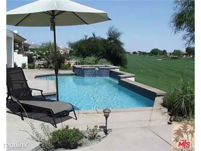 84 Vía Bella - Photo 2 of 22