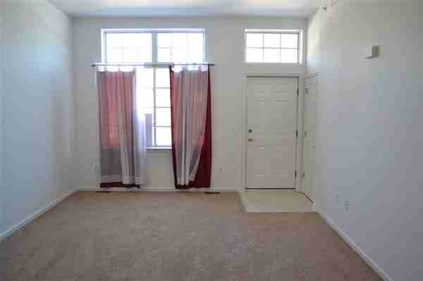 Chancellor Park Townhomes Condos - Photo 3 of 20