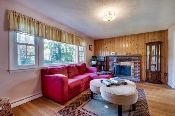 31 Pinecrest Rd - Photo 2 of 26