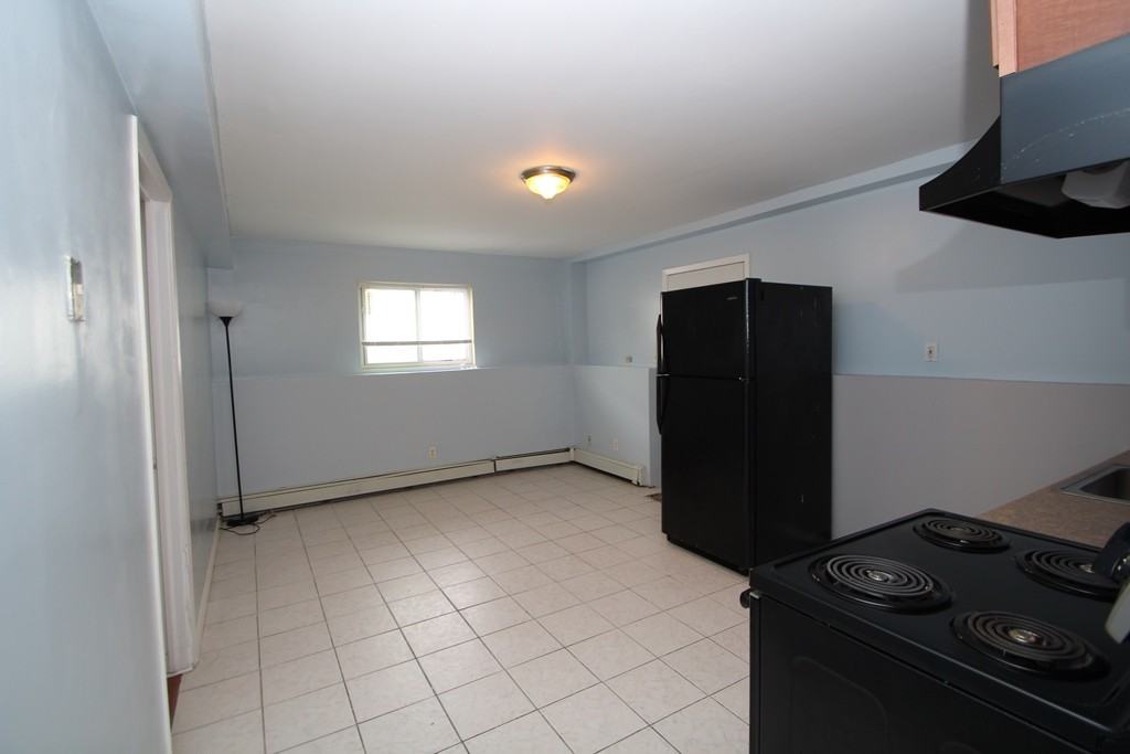 1237 Boston Ave - Photo 3 of 6