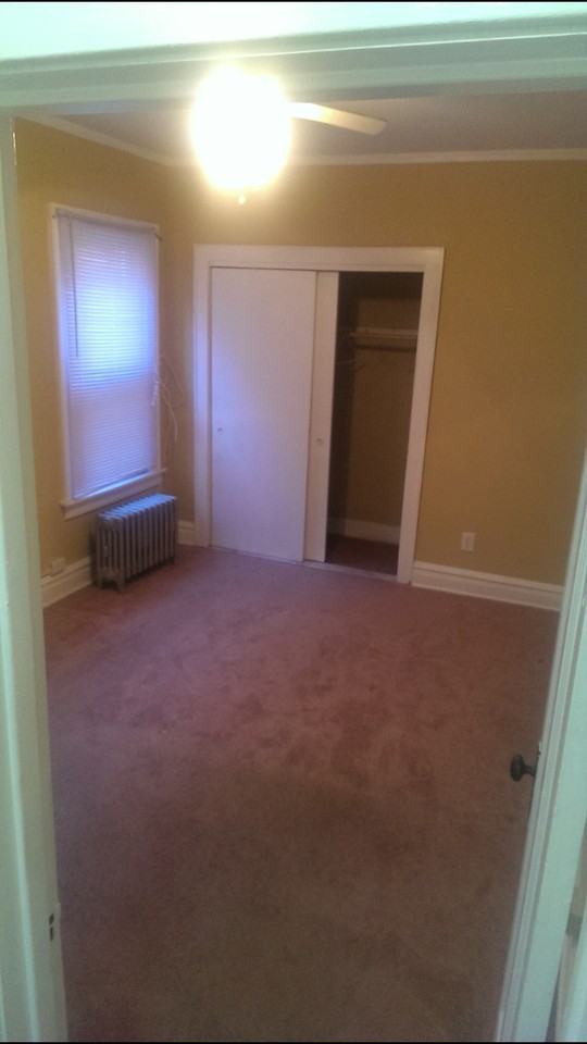 8043 South Champlain Avenue #2 - Photo 3 of 4