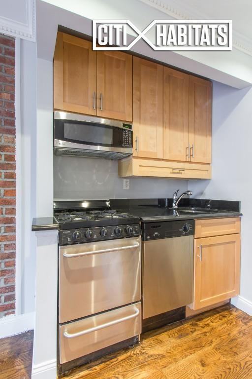 Avenue B #2A - Photo 2 of 8