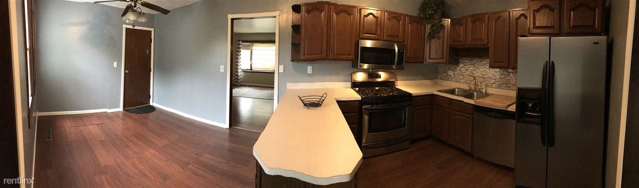 840 Larkdale Row - Photo 3 of 9