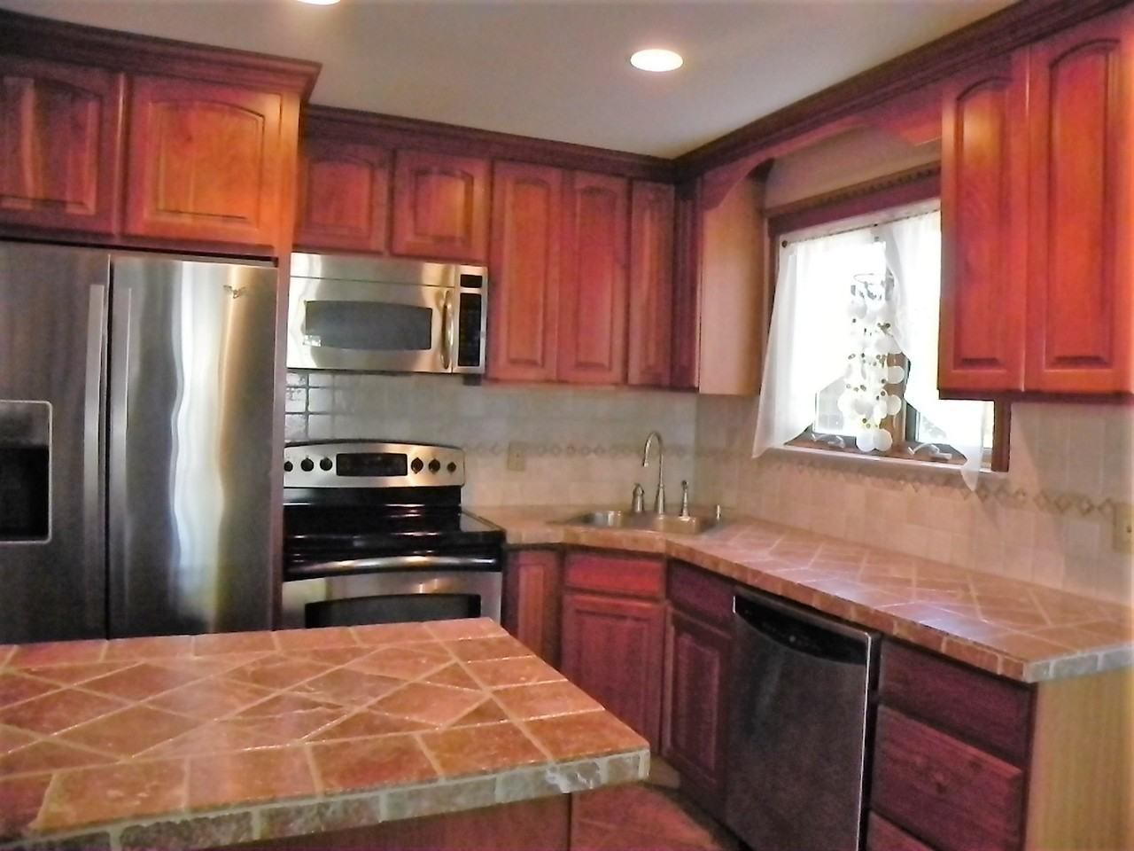 105 Pell Pl - Photo 2 of 15