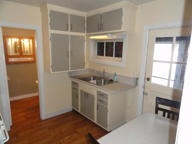 208 N 200 W - Photo 3 of 12