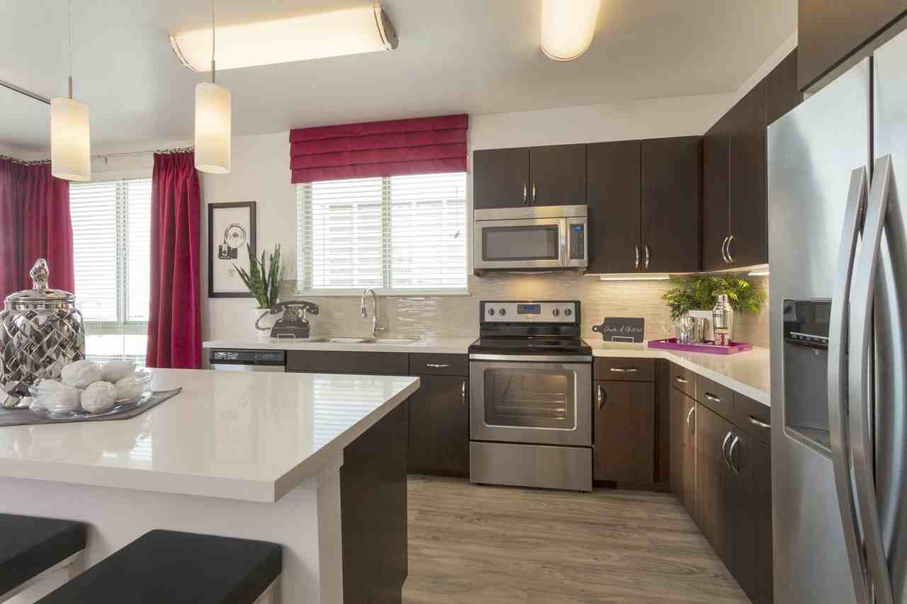 Solana Cherry Creek Apartments 801 South Cherry Street, Denver, CO