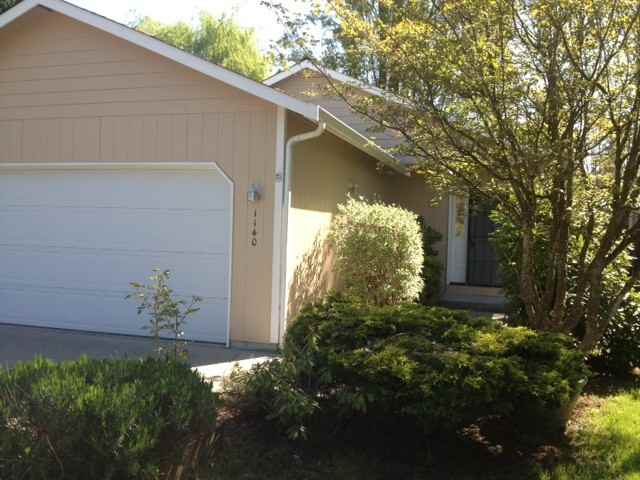 1140 Central St NE - Photo 2 of 9