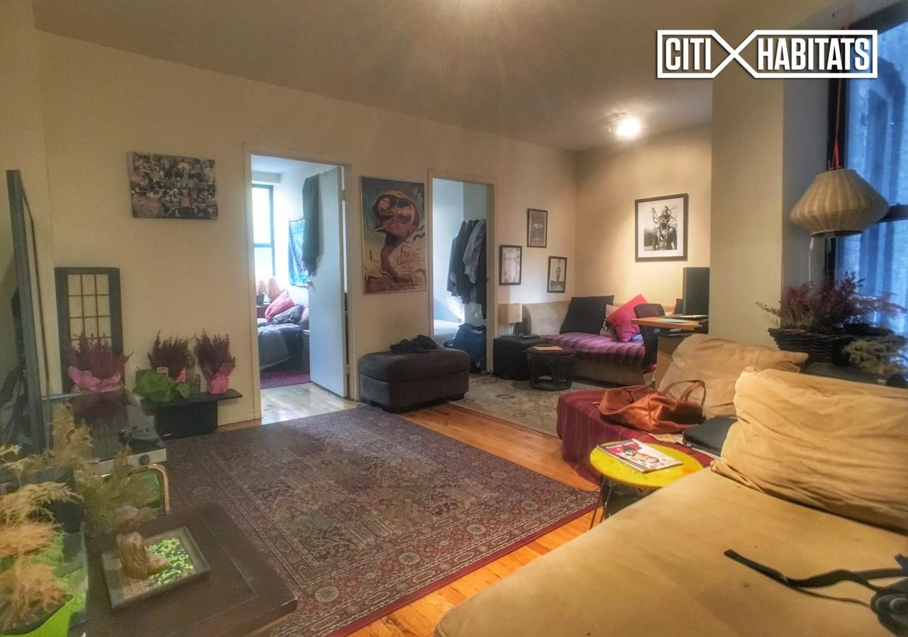 246 E 51st St #7