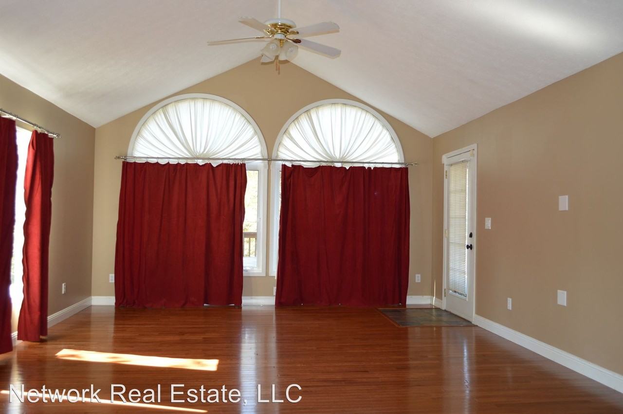 25 Cavalry Dr - Photo 3 of 25