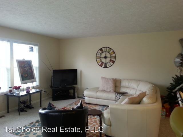 121 W Webb Dr - Photo 3 of 13
