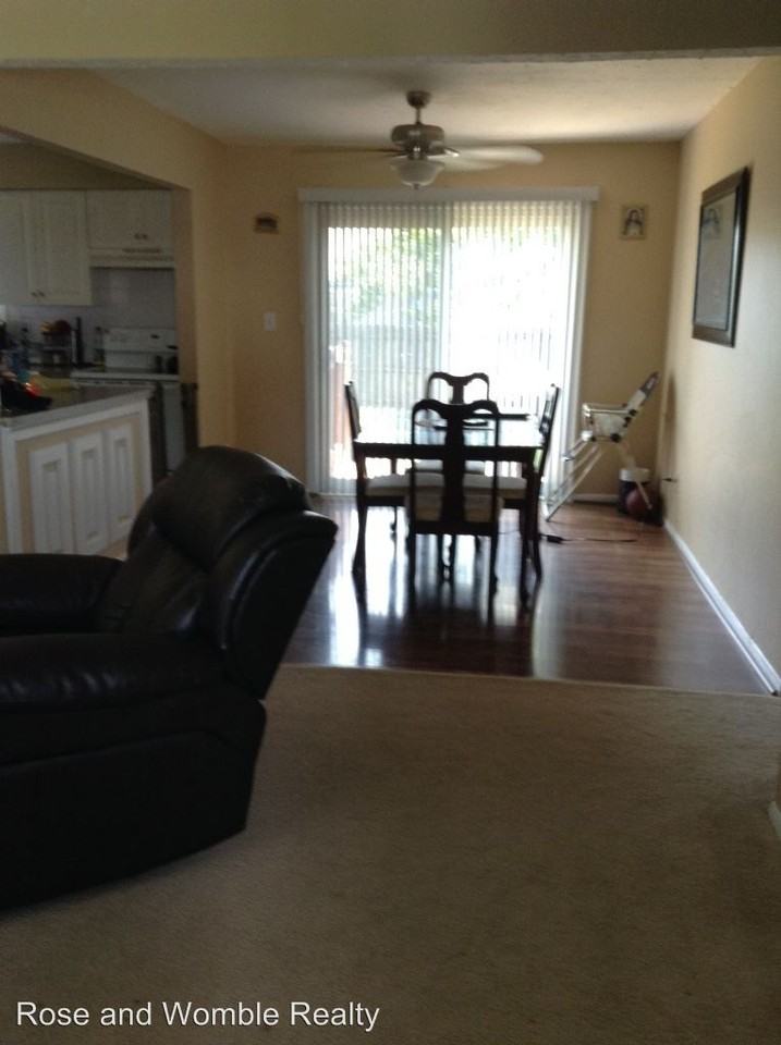 8516 Millard St - Photo 2 of 27