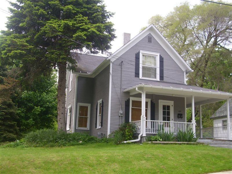 469 Harter St - Photo 2 of 16