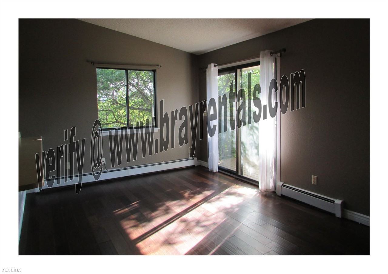 385 E Valley Cir #B - Photo 2 of 9