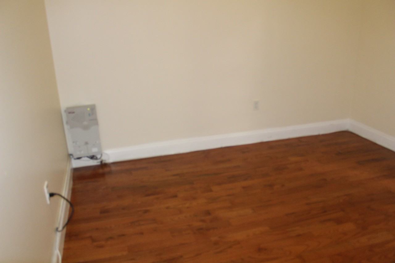 108 60th Street - Photo 3 of 10
