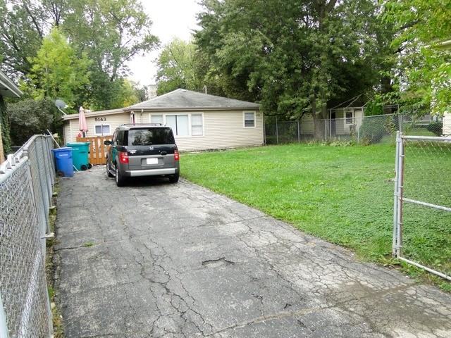 5143 Ridge Ave - Photo 2 of 11