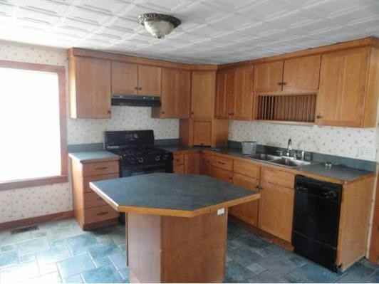 358 Matthews Rd - Photo 2 of 6