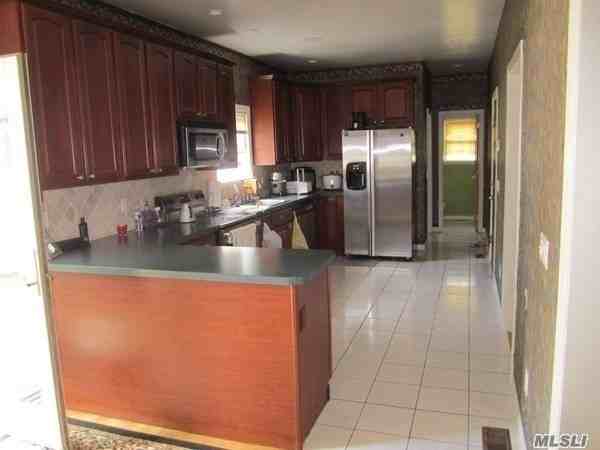 84 Baybright Dr - Photo 3 of 4