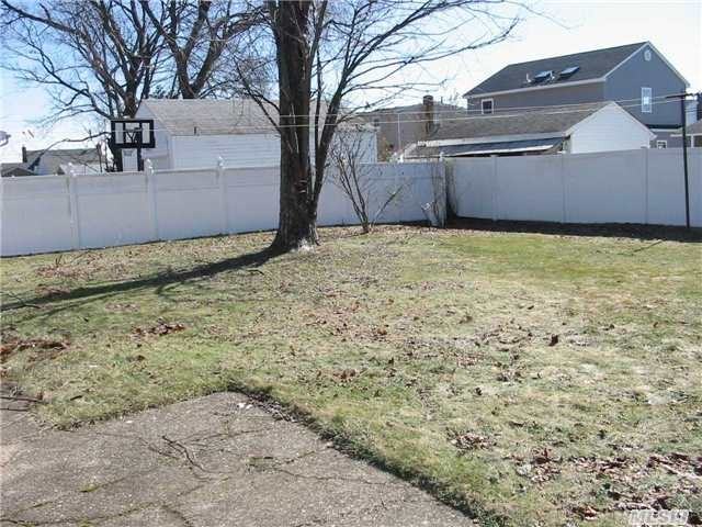 29 Balfour Dr - Photo 2 of 4