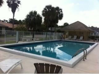 414 Shadow Wood Ln - Photo 2 of 7