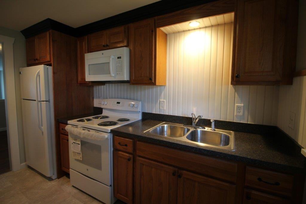 783 Nottingham Rd - Photo 2 of 8