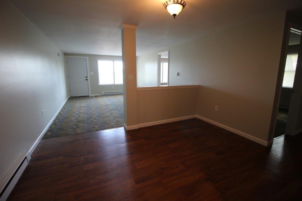 783 Nottingham Rd - Photo 3 of 8