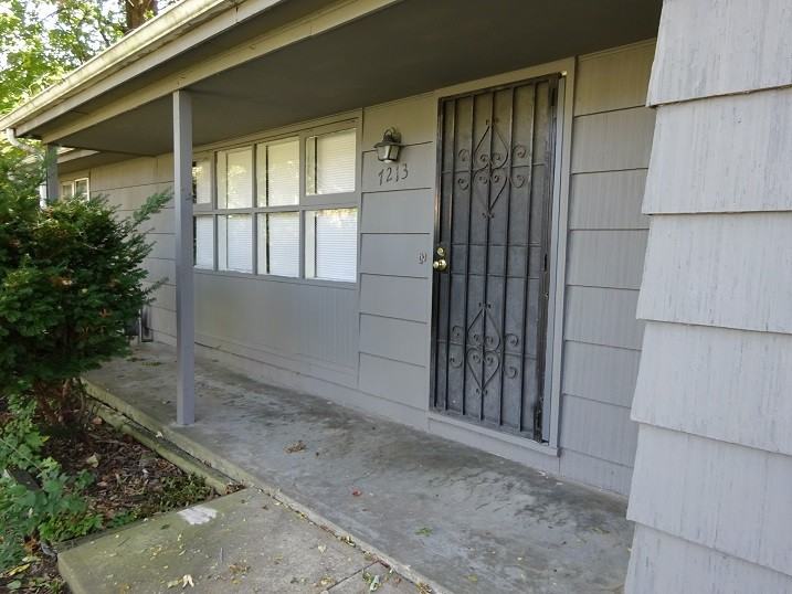 7213 E 87th St - Photo 2 of 17