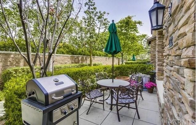 1332 Cte Venosa - Photo 3 of 27