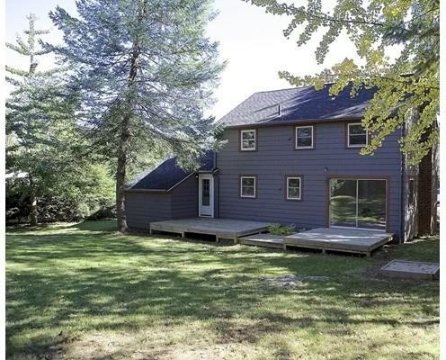 72 Avon Cir - Photo 3 of 18