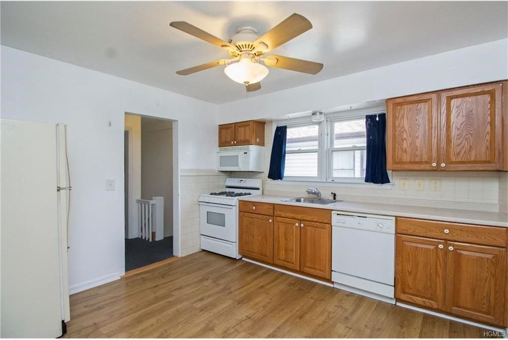 630 Anderson Hill Rd - Photo 2 of 13