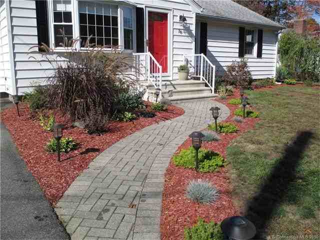 38 Howe St - Photo 2 of 16