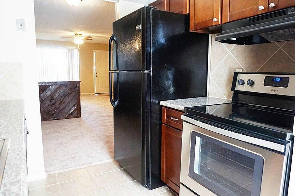 9003 Gaylord Dr #12 - Photo 2 of 25