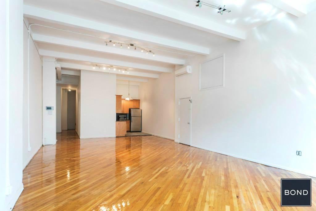 810 Broadway - Photo 3 of 5