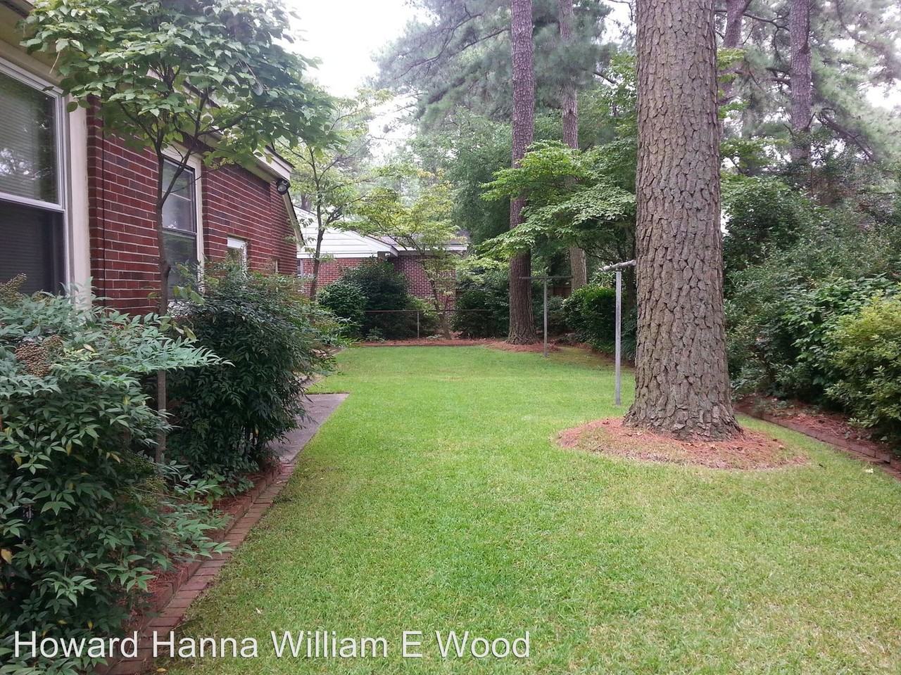 1431 Sweet Briar Ave - Photo 2 of 12