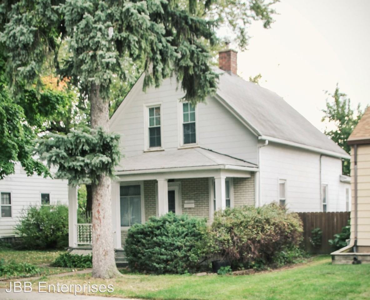 1416 39th St - Photo 2 of 12