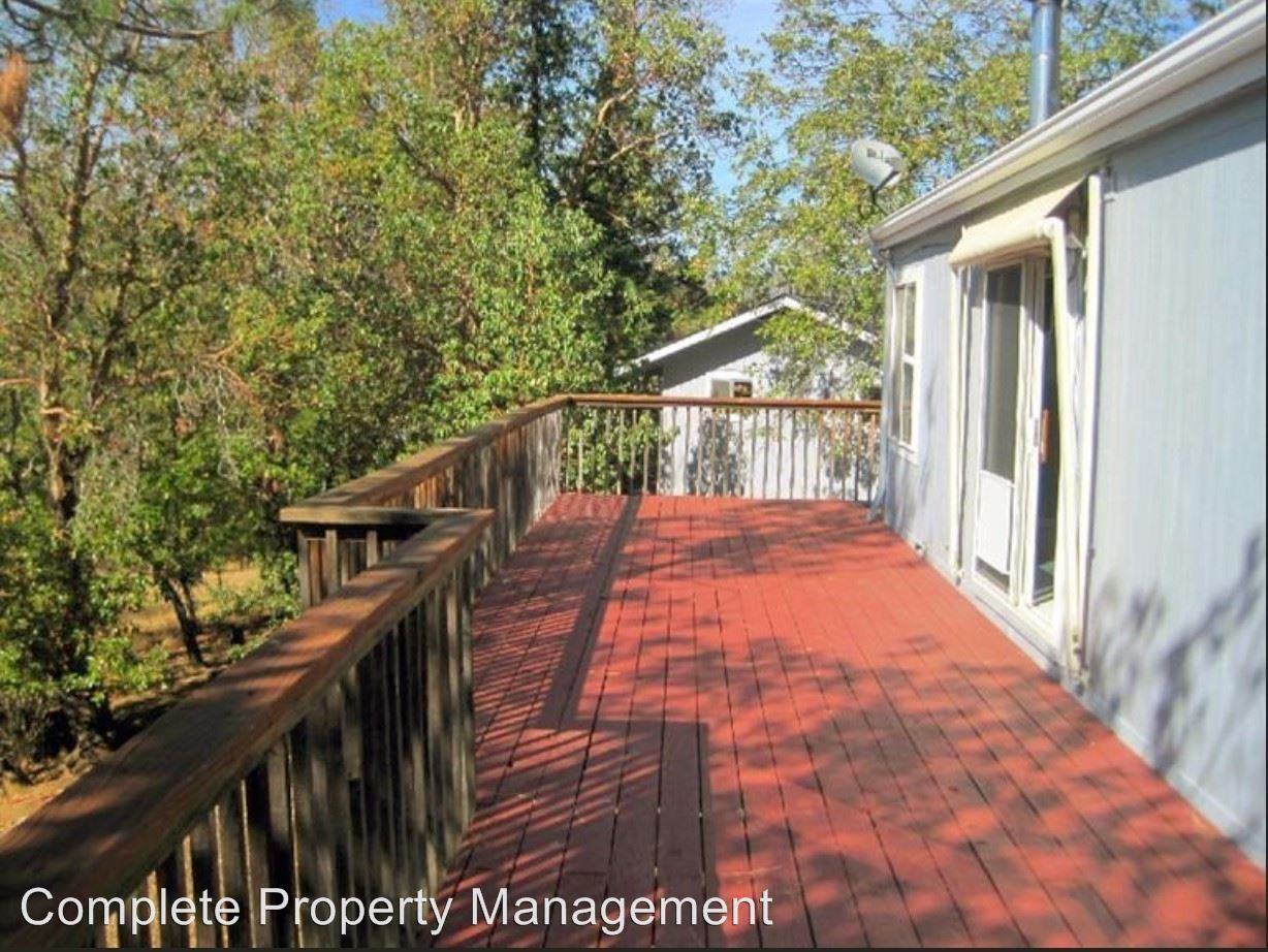 383 Tumbleweed Dr - Photo 2 of 17