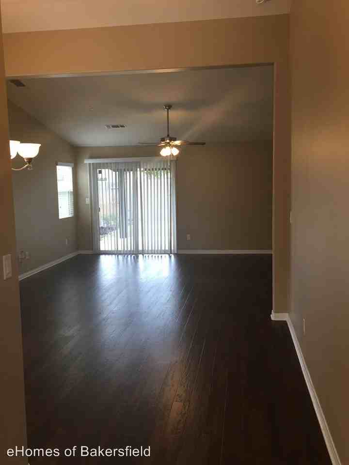 6113 Continental Dr - Photo 2 of 24