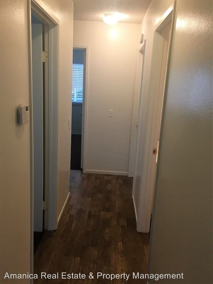 22605 Lark St - Photo 3 of 5