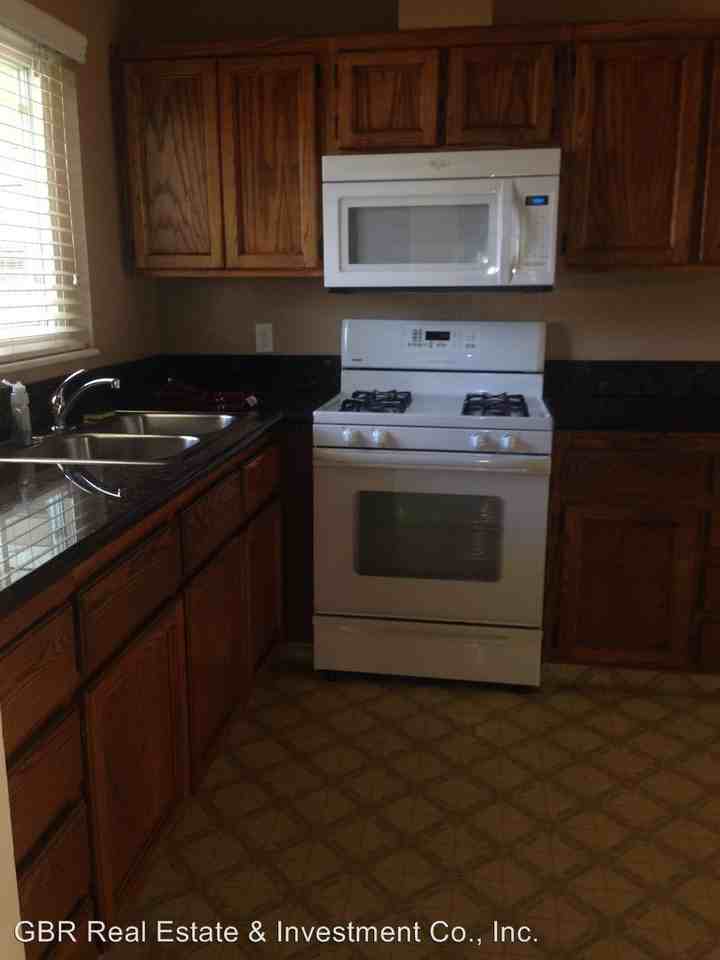 1172 Avon Way - Photo 2 of 12