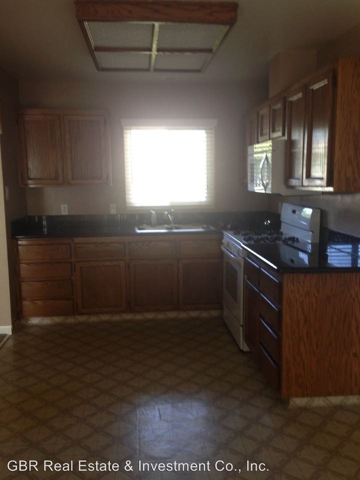 1172 Avon Way - Photo 3 of 12