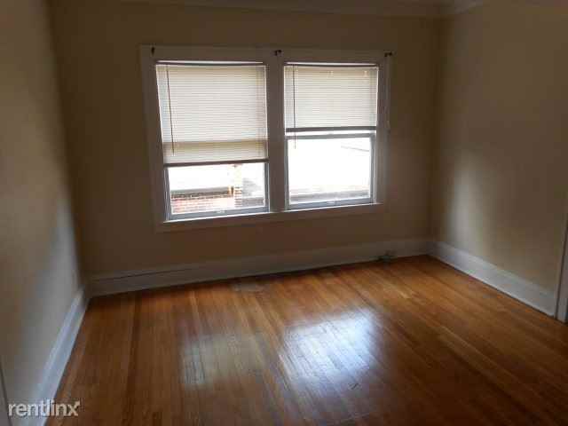 Marion Gray Apartments - Photo 3 of 10