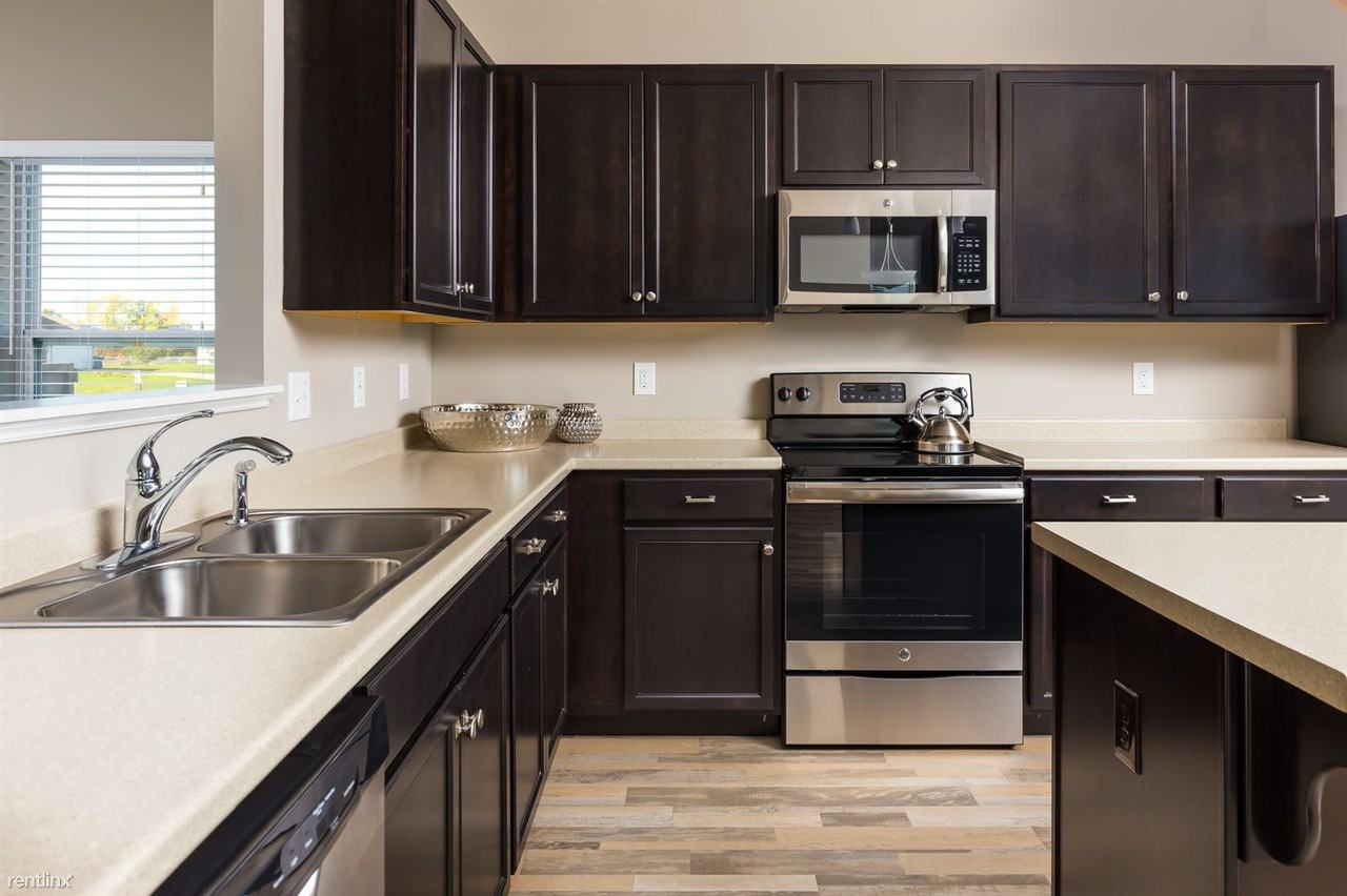 3900-6998 Wild Meadow St - Photo 3 of 19