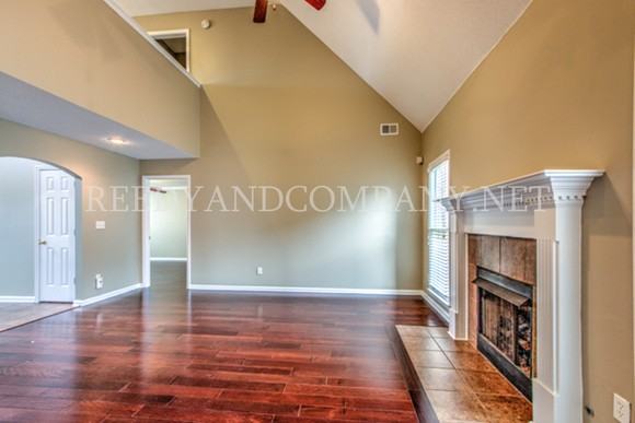8015 Stembridge St - Photo 2 of 13