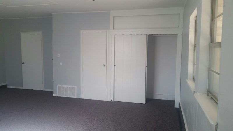 548 SW 62nd Terrace - Photo 3 of 14