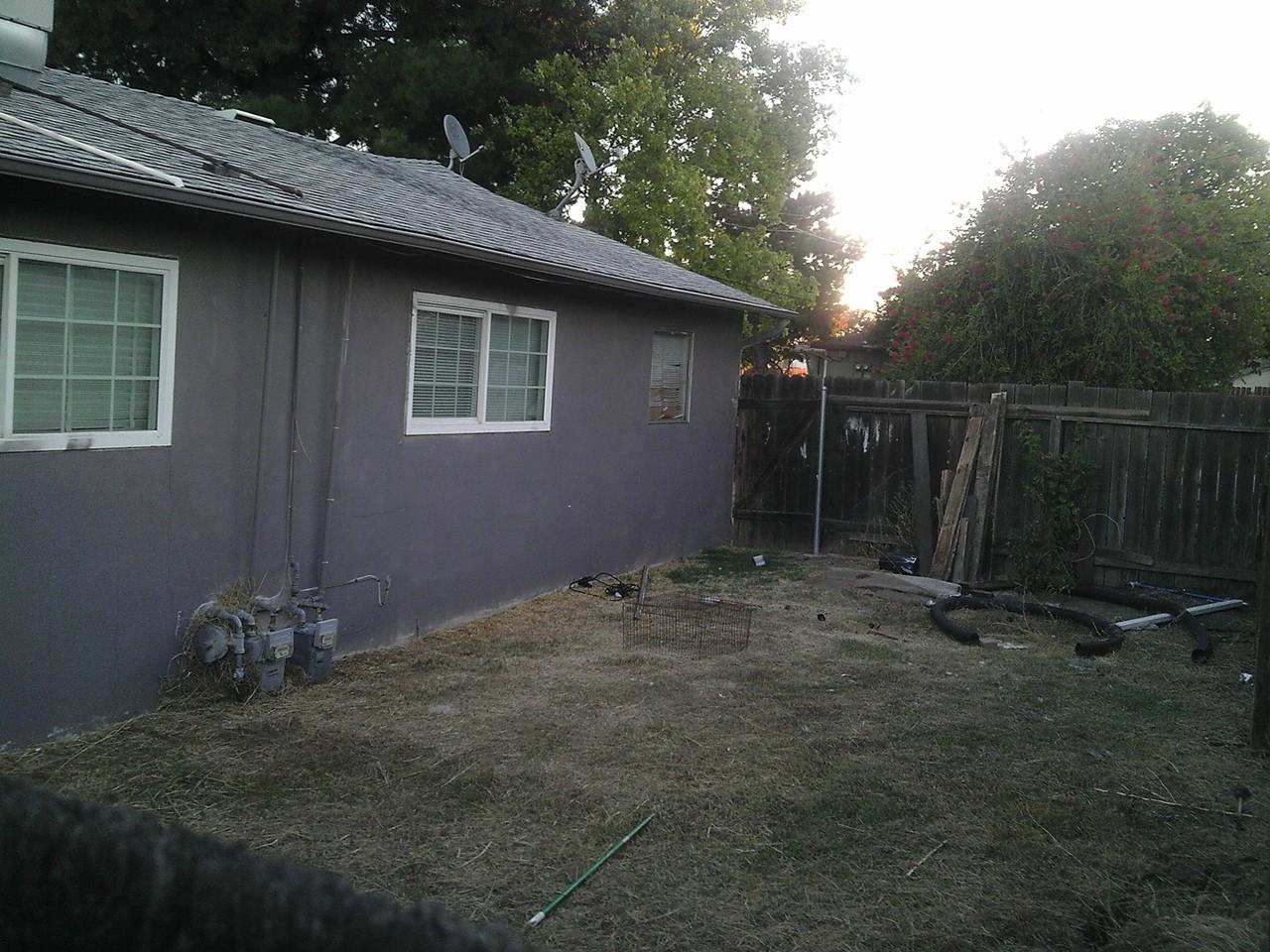 2730 53rd Ave - Photo 2 of 6