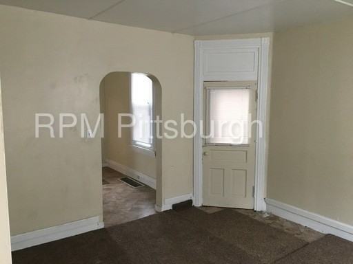 192-172 Morton St - Photo 2 of 11