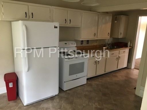 192-172 Morton St - Photo 3 of 11