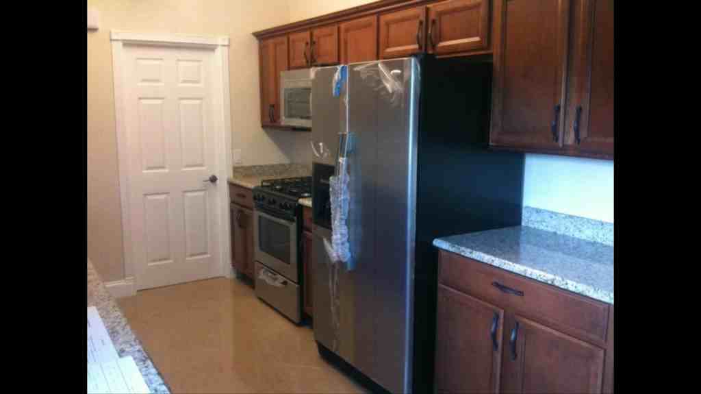 1740 Carissa Road - Photo 3 of 11