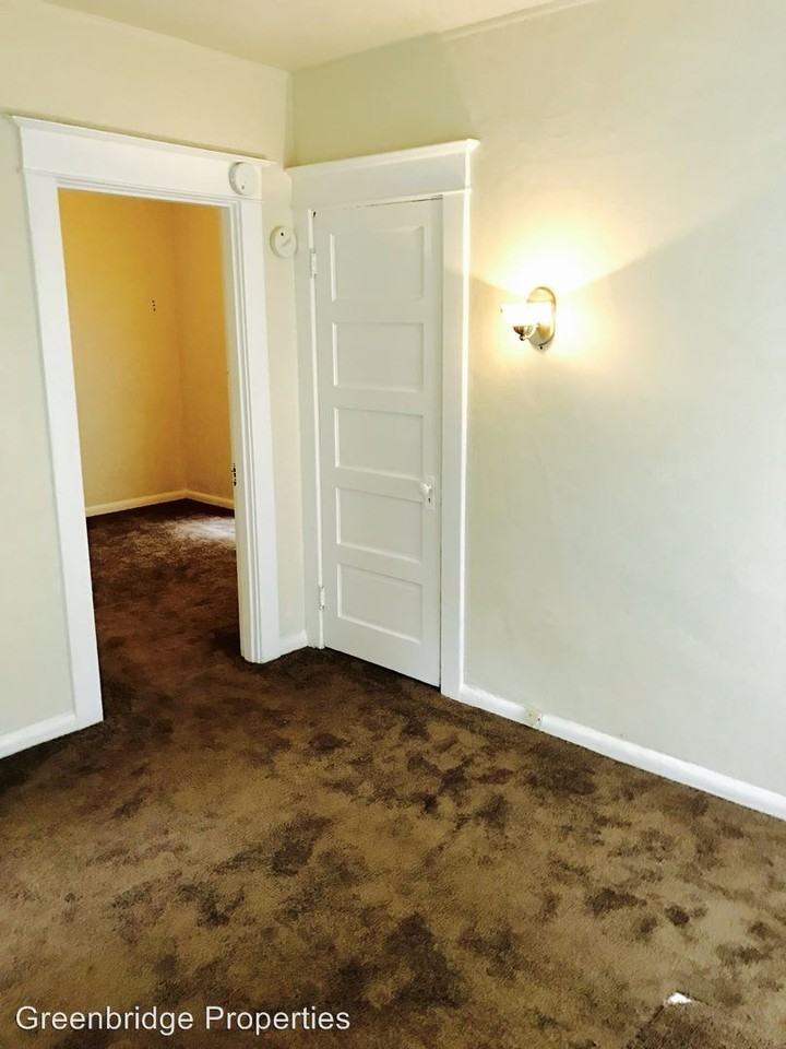 2733 NW Thurman St. - Photo 2 of 17